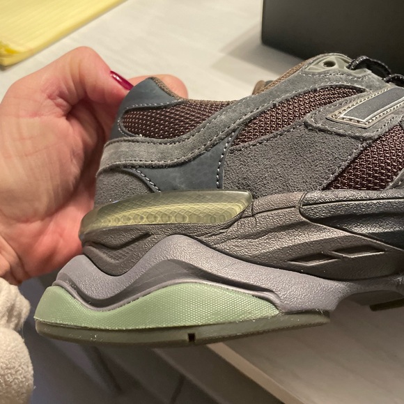 New Balance Men’s 9060 Dark Moss Sneakers - Picture 4 of 16